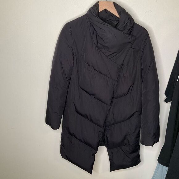 Halogen Puffer Jacket - Picture 2 of 9